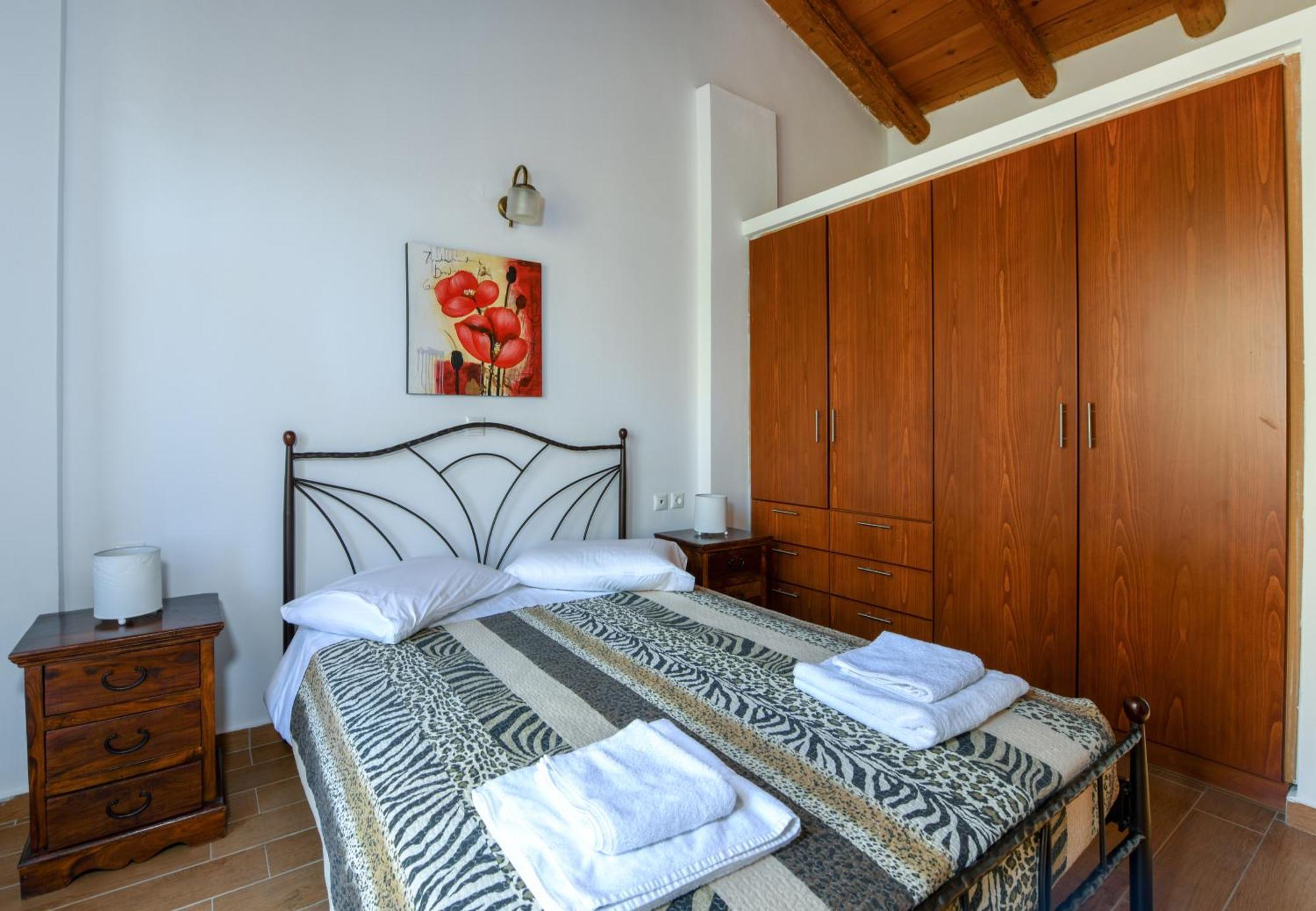 Malathiros Traditional Villas Luaran gambar