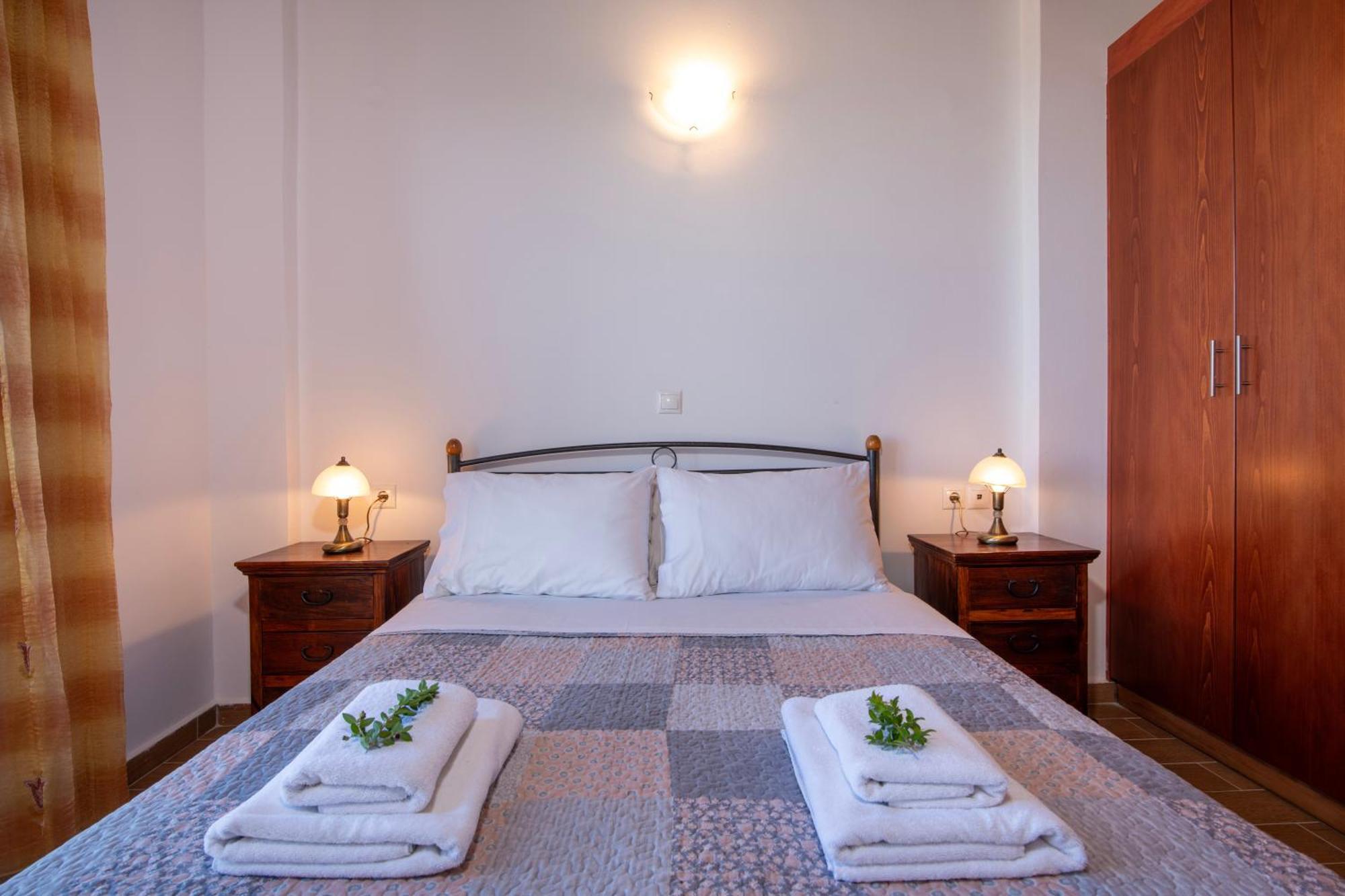 Malathiros Traditional Villas Luaran gambar