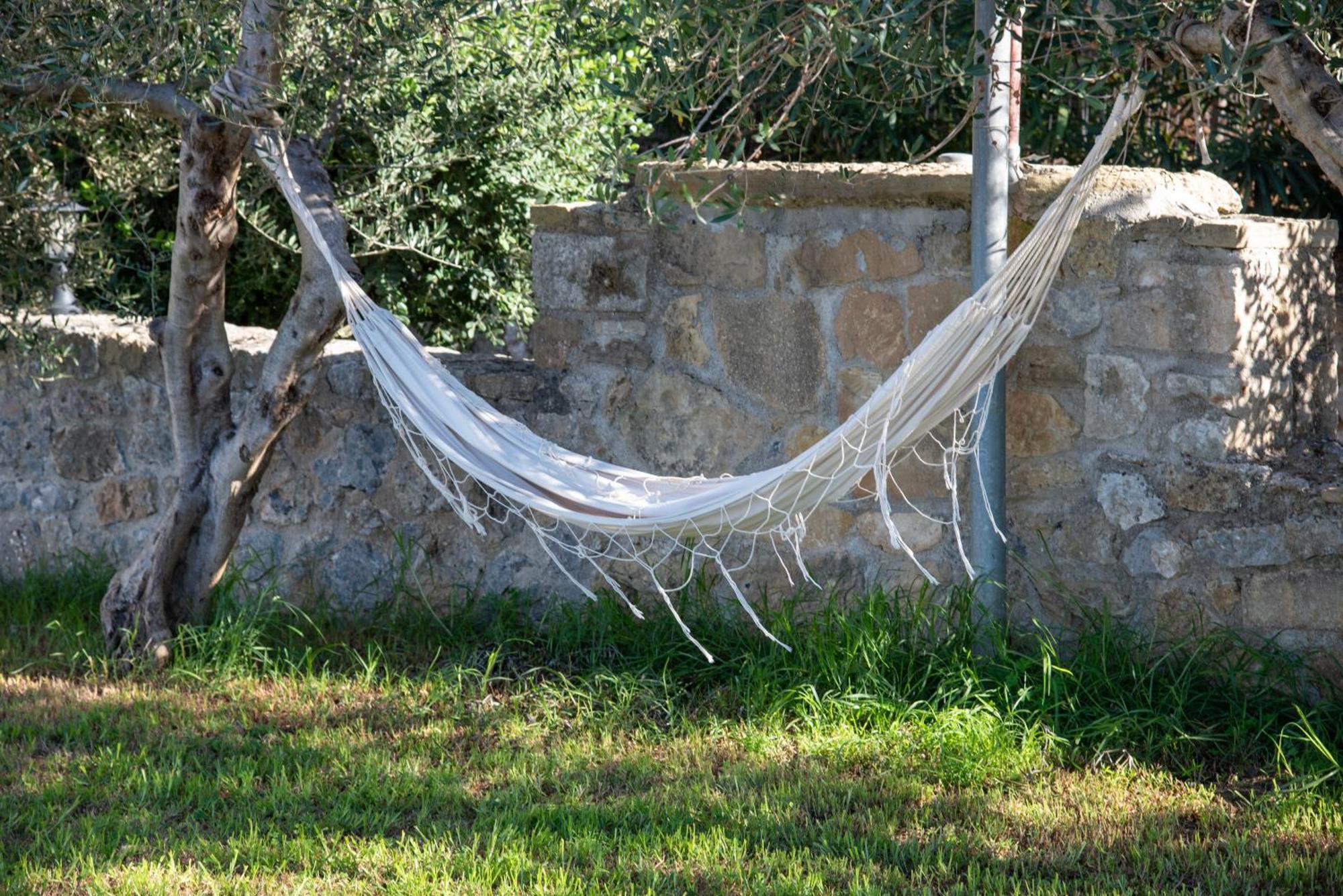 Malathiros Traditional Villas Luaran gambar