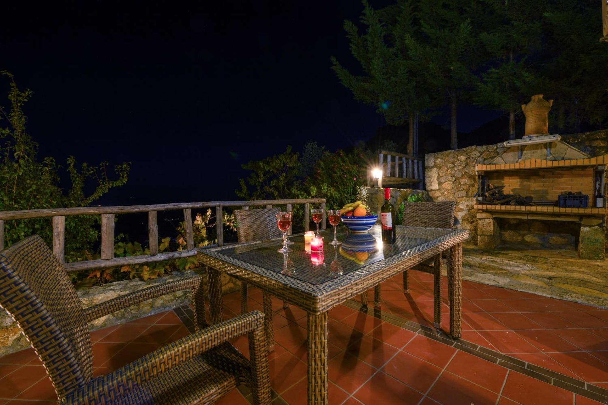 Malathiros Traditional Villas Luaran gambar
