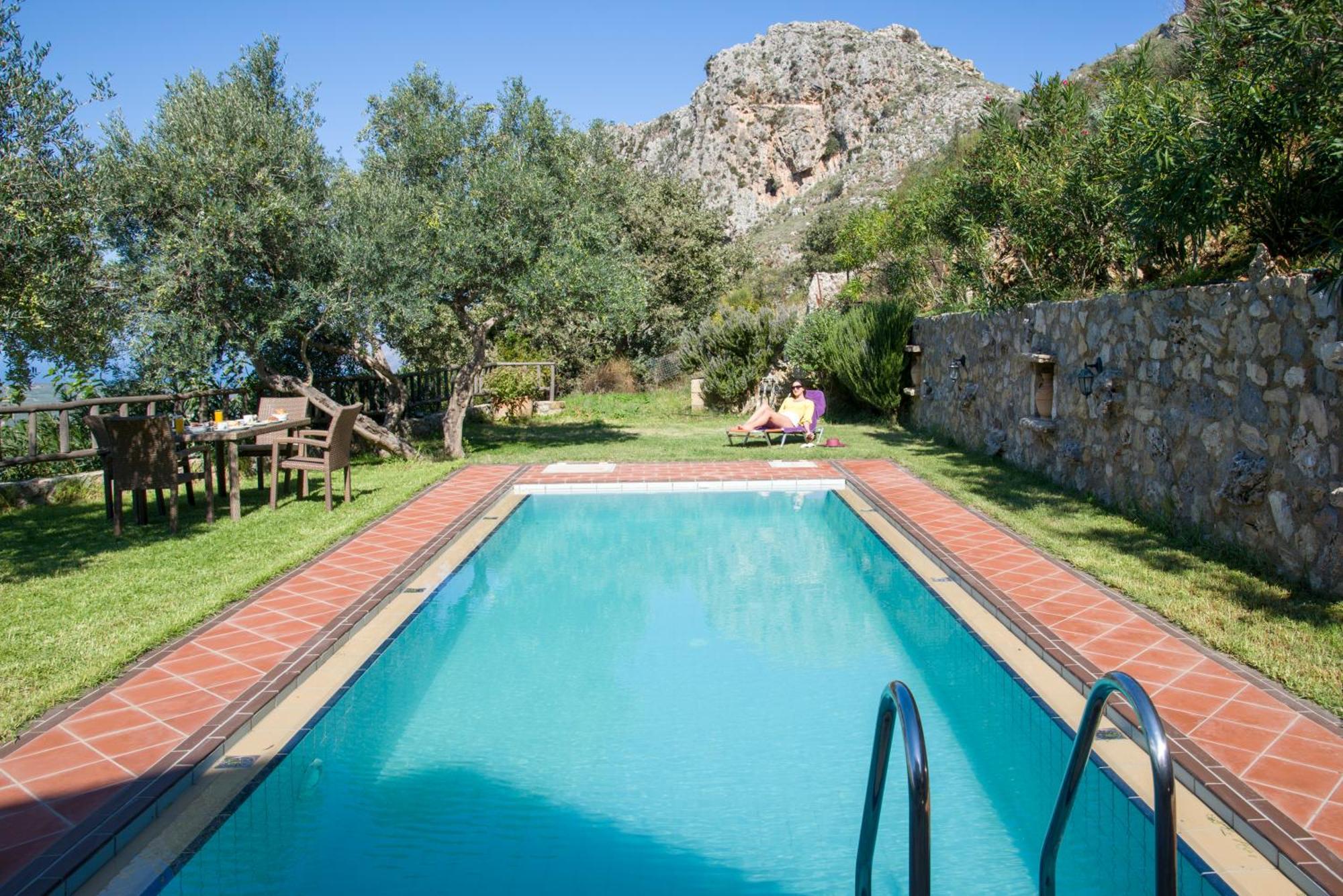 Malathiros Traditional Villas Luaran gambar